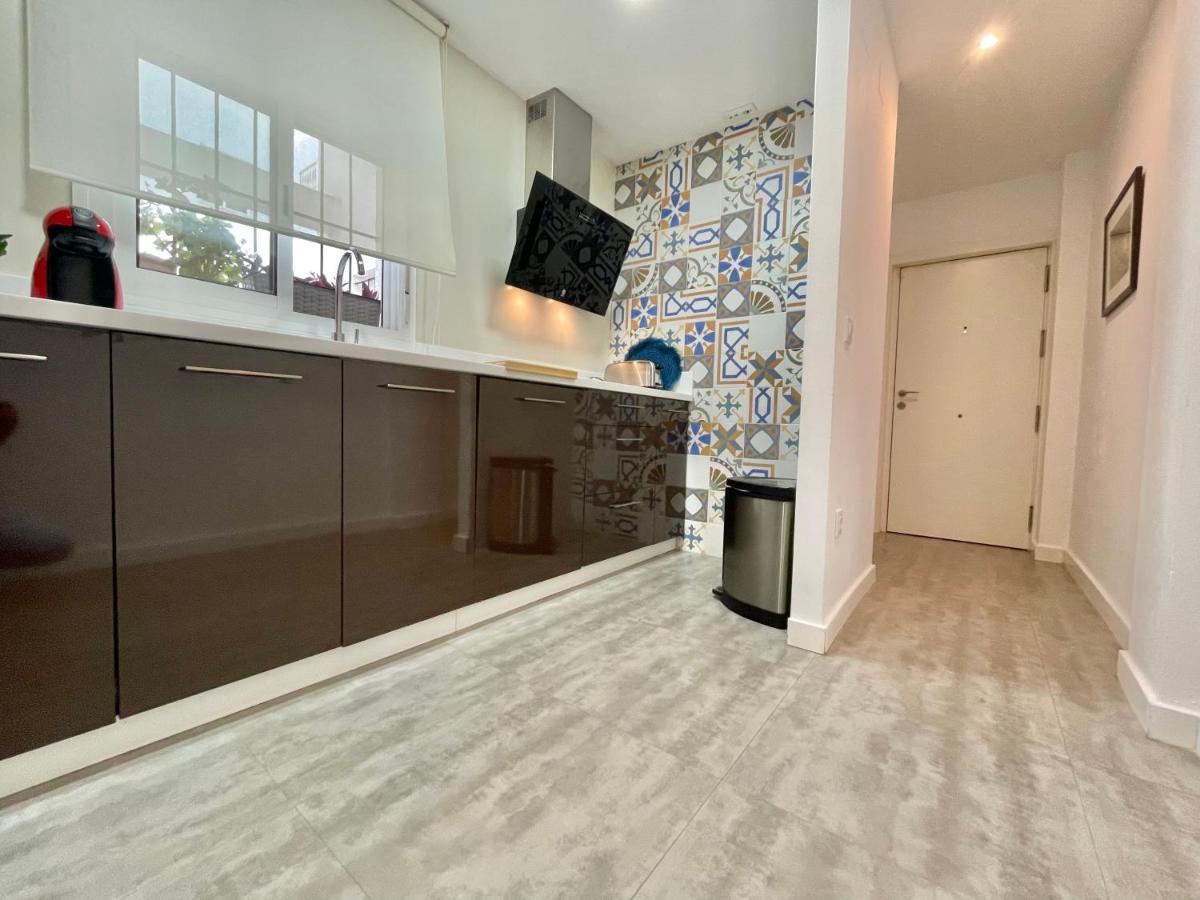 Apartamento Puerta Carmona Севиля Екстериор снимка