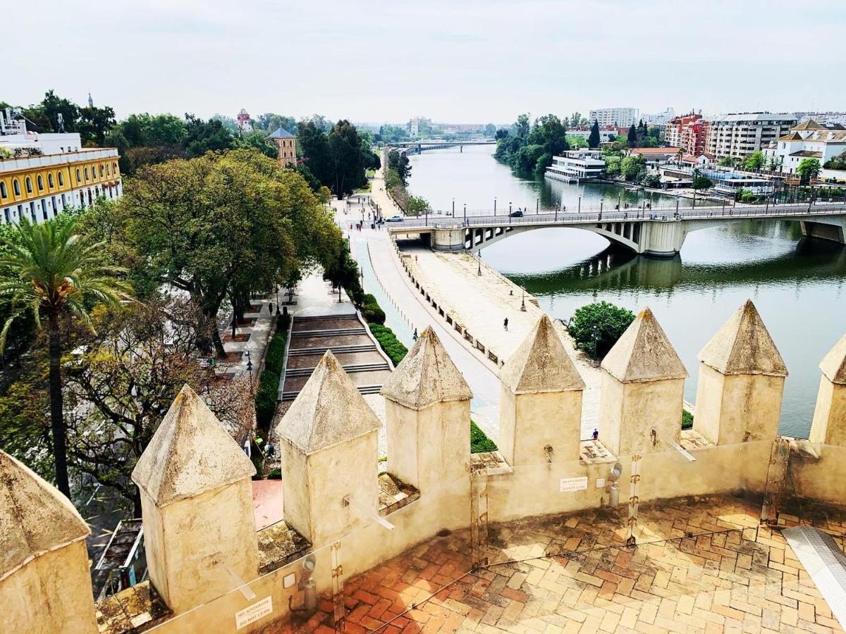 Apartamento Puerta Carmona Севиля Екстериор снимка
