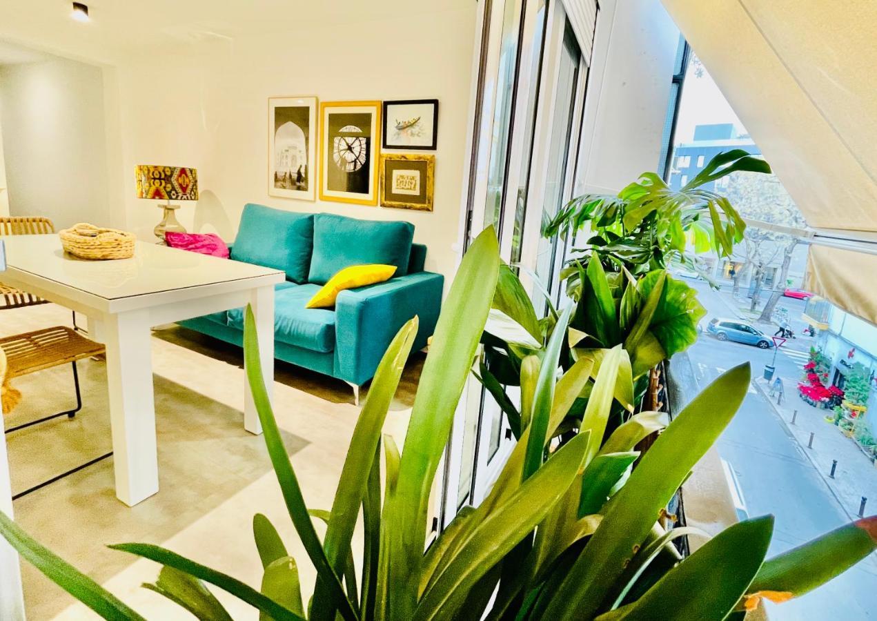 Apartamento Puerta Carmona Севиля Екстериор снимка